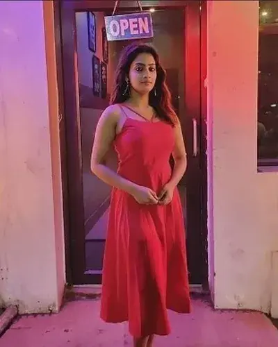 Escorts Senapati Bapat Road